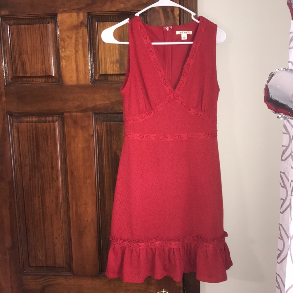 PERFECT RED FORMAL DRESS SZ SMALL